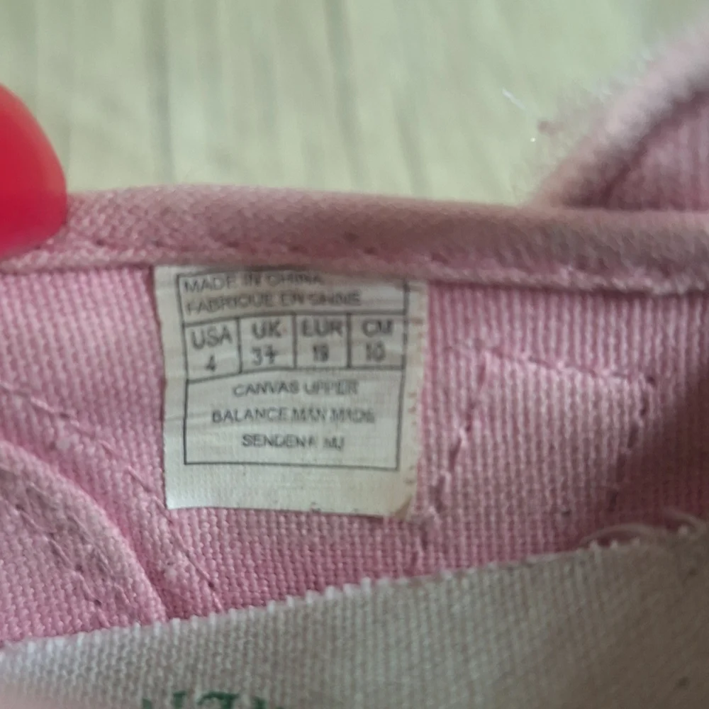 Polo by Ralph Lauren Kids Pink Canvas Shoes Sz.4